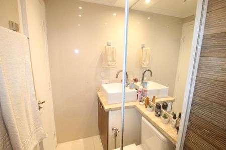 Apartamento para alugar com 45m², 2 quartos e sem vagaBanheiro