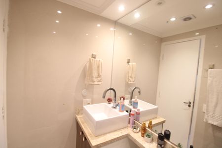 Apartamento para alugar com 45m², 2 quartos e sem vagaBanheiro