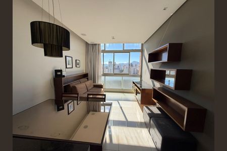 Sala de apartamento à venda com 1 quarto, 48m² em Santo Agostinho, Belo Horizonte