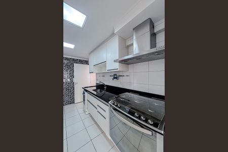 Apartamento para alugar com 151m², 3 quartos e 3 vagas Apartamento para alugar com 151m², 3 quartos e 3 vagasCozinha