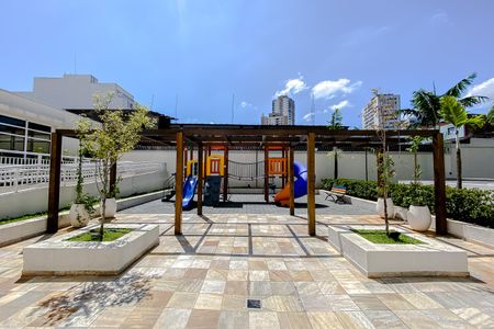 Apartamento para alugar com 151m², 3 quartos e 3 vagas Apartamento para alugar com 151m², 3 quartos e 3 vagasÁrea comum - Playground