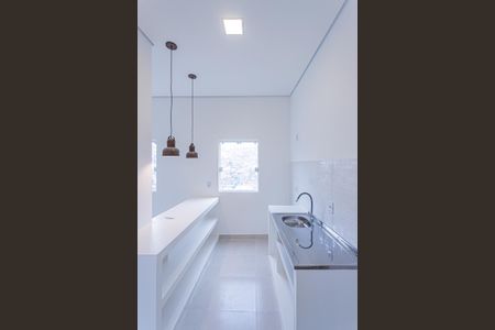 Cozinha e quarto de casa para alugar com 1 quarto, 22m² em Jardim Peri, São Paulo