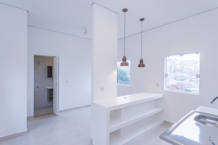 Cozinha e quarto de casa para alugar com 1 quarto, 22m² em Jardim Peri, São Paulo