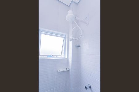 Casa para alugar com 22m², 1 quarto e sem vaga Casa para alugar com 22m², 1 quarto e sem vagaBanheiro e área de serviço