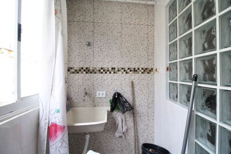 Apartamento para alugar com 42m², 2 quartos e 1 vagaÁrea de Serviço