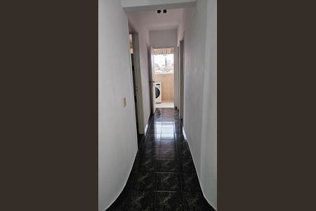 Apartamento à venda com 75m², 2 quartos e 1 vagaCorredor