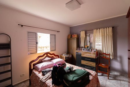 Casa para alugar com 100m², 2 quartos e 1 vaga Casa para alugar com 100m², 2 quartos e 1 vagaQuarto 1