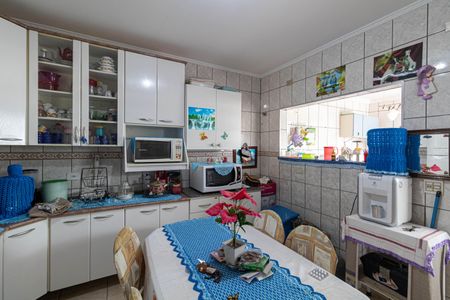 Casa para alugar com 100m², 2 quartos e 1 vaga Casa para alugar com 100m², 2 quartos e 1 vagaCozinha