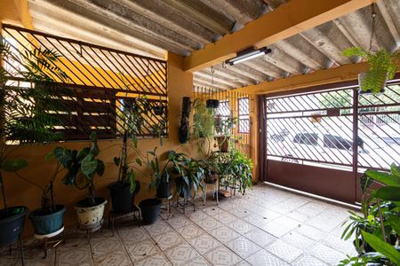 Casa para alugar com 100m², 2 quartos e 1 vaga Casa para alugar com 100m², 2 quartos e 1 vagaGaragem
