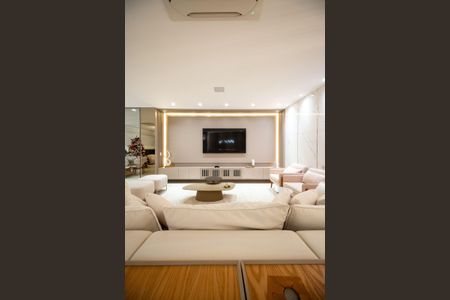 Apartamento à venda com 266m², 4 quartos e 4 vagas