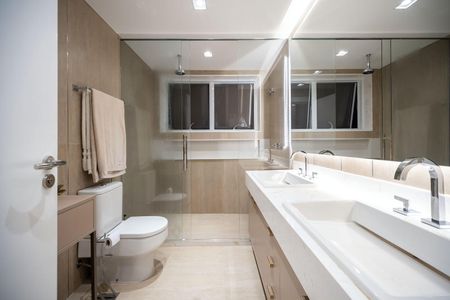 Apartamento à venda com 266m², 4 quartos e 4 vagas