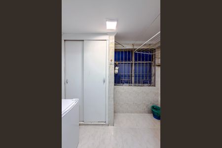 Apartamento para alugar com 63m², 2 quartos e sem vaga Apartamento para alugar com 63m², 2 quartos e sem vagaÁrea de Serviço