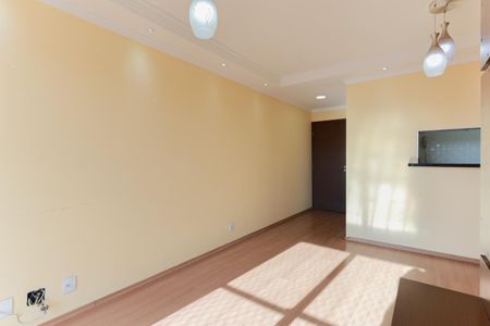 Sala de apartamento para alugar com 2 quartos, 55m² em Vila Pita, São Paulo