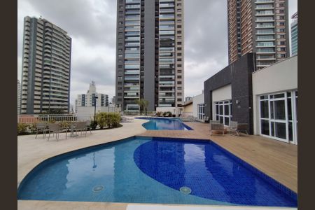 Apartamento à venda com 74m², 2 quartos e 2 vagas Apartamento à venda com 74m², 2 quartos e 2 vagasÁrea comum - Piscina