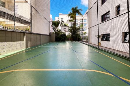 Apartamento à venda com 126m², 3 quartos e 2 vagas Apartamento à venda com 126m², 3 quartos e 2 vagasquadra