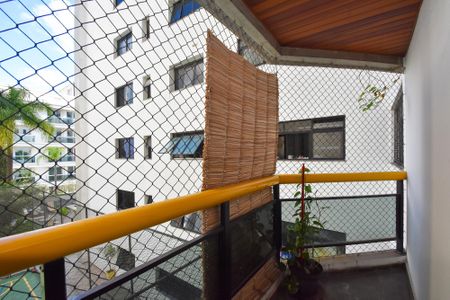 Apartamento à venda com 126m², 3 quartos e 2 vagas Apartamento à venda com 126m², 3 quartos e 2 vagasvaranda quarto 3