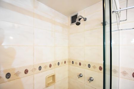 Apartamento à venda com 126m², 3 quartos e 2 vagas Apartamento à venda com 126m², 3 quartos e 2 vagasbanheiro quarto 3