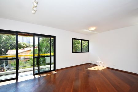 Apartamento à venda com 126m², 3 quartos e 2 vagas Apartamento à venda com 126m², 3 quartos e 2 vagasentrada