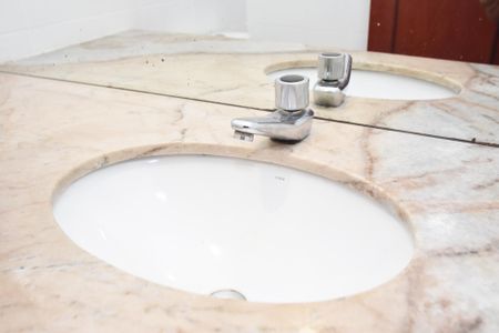 Apartamento à venda com 126m², 3 quartos e 2 vagas Apartamento à venda com 126m², 3 quartos e 2 vagaslavabo