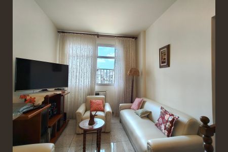 Apartamento à venda com 76m², 2 quartos e 1 vaga Apartamento à venda com 76m², 2 quartos e 1 vagaSala