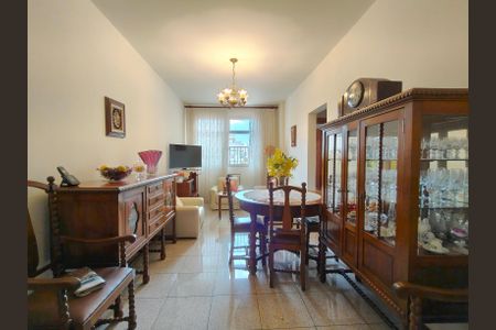 Sala de apartamento à venda com 2 quartos, 76m² em Grajaú, Rio de Janeiro