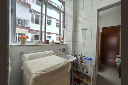 Apartamento à venda com 76m², 2 quartos e 1 vaga Apartamento à venda com 76m², 2 quartos e 1 vagaÁrea de Serviço