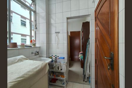 Apartamento à venda com 76m², 2 quartos e 1 vaga Apartamento à venda com 76m², 2 quartos e 1 vagaÁrea de Serviço