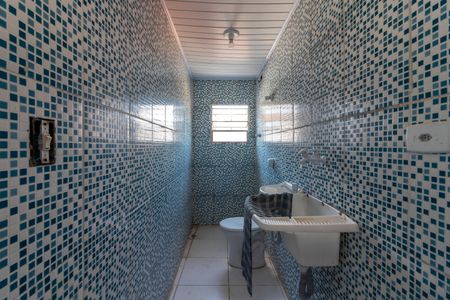 Apartamento para alugar com 29m², 1 quarto e sem vaga Apartamento para alugar com 29m², 1 quarto e sem vagaBanheiro e Área de Serviço