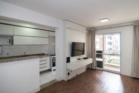 Apartamento para alugar com 70m², 2 quartos e 1 vaga