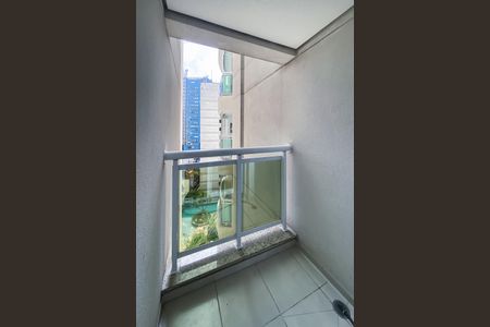 Apartamento para alugar com 70m², 2 quartos e 1 vaga