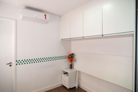 Apartamento para alugar com 70m², 2 quartos e 1 vaga
