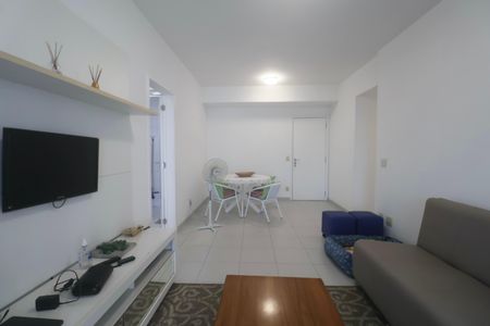 Sala de apartamento para alugar com 3 quartos, 118m² em Jardim Asturias, Guarujá