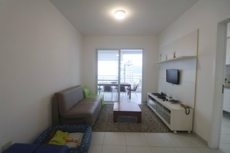 Apartamento para alugar com 118m², 3 quartos e 2 vagas Apartamento para alugar com 118m², 3 quartos e 2 vagasSala