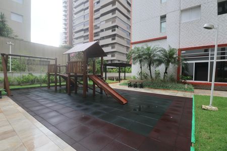 Apartamento para alugar com 118m², 3 quartos e 2 vagas Apartamento para alugar com 118m², 3 quartos e 2 vagasÁrea comum