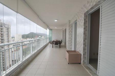 Apartamento para alugar com 118m², 3 quartos e 2 vagas Apartamento para alugar com 118m², 3 quartos e 2 vagasVaranda