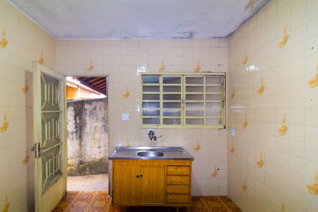 Cozinha de casa para alugar com 1 quarto, 30m² em Vila Santa Virginia, São Paulo