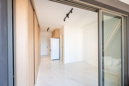 Studio para alugar com 25m², 1 quarto e sem vagaVaranda