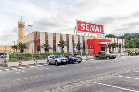 Apartamento para alugar com 54m², 2 quartos e 1 vaga Apartamento para alugar com 54m², 2 quartos e 1 vagaVista