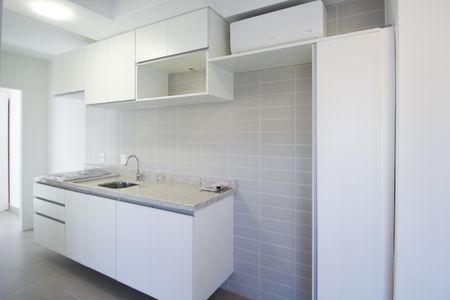 Cozinha de apartamento para alugar com 1 quarto, 33m² em Planalto Paulista, São Paulo