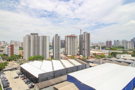 Apartamento para alugar com 35m², 2 quartos e sem vaga Apartamento para alugar com 35m², 2 quartos e sem vagaVaranda