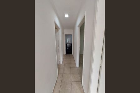 Casa à venda com 5 quartos, 256m² em Vila Dalva, São Paulo