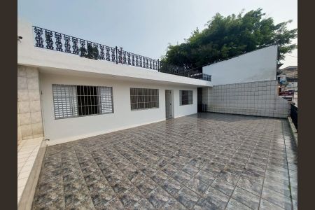 Casa à venda com 256m², 6 quartos e 6 vagas