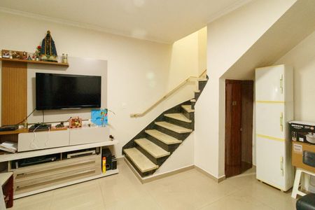 Casa para alugar com 2 quartos, 88m² em Jardim Japao, São Paulo