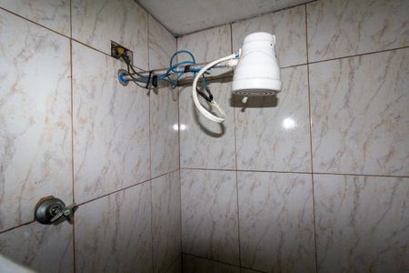 Casa para alugar com 54m², 2 quartos e sem vagaBanheiro