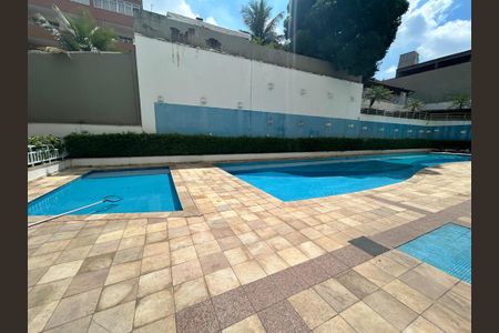 Apartamento para alugar com 122m², 3 quartos e 2 vagasÁrea comum - Piscina