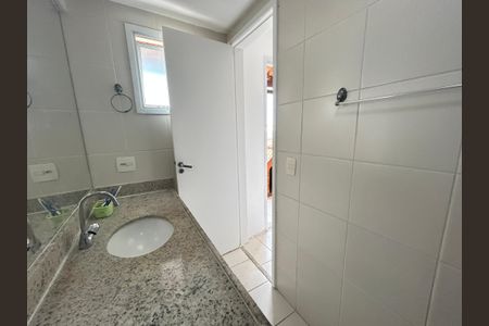 Apartamento para alugar com 122m², 3 quartos e 2 vagasBanheiro Social 1