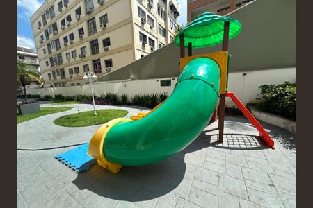 Apartamento para alugar com 122m², 3 quartos e 2 vagasÁrea comum - Playground