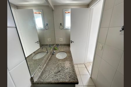 Apartamento para alugar com 122m², 3 quartos e 2 vagasBanheiro Social 1