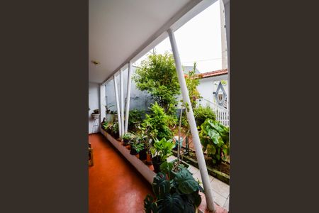 Casa para alugar com 215m², 4 quartos e 6 vagasEntrada Social 