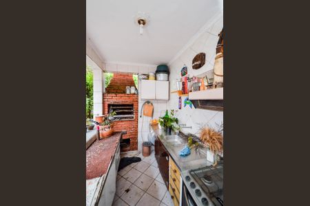 Casa para alugar com 215m², 4 quartos e 6 vagasÁrea de Serviço